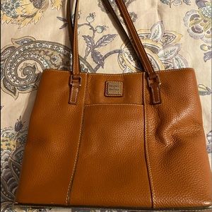 Dooney & Bourke Hand Bag